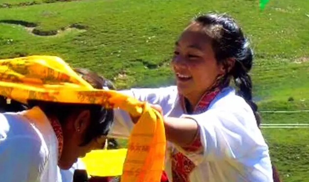 高原的問(wèn)候,咖啡、瑪尼石與DIY藏餐