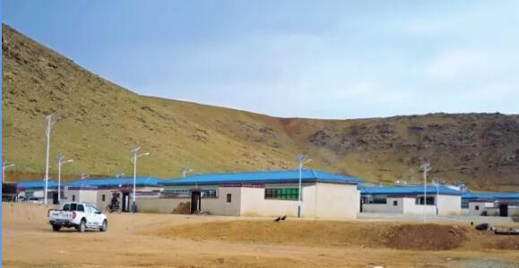 中信集團援建的申扎縣雄美牧民新村