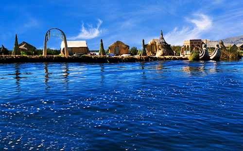 秘魯的的喀喀湖