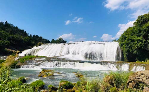 黃果樹陡坡塘瀑布