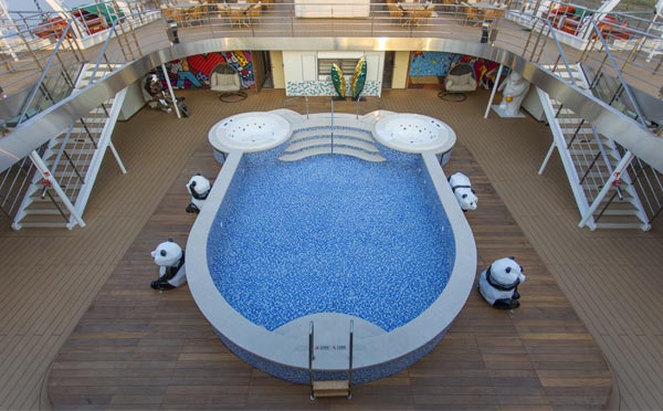 長江三號游輪游泳池 長江三號游輪游泳池